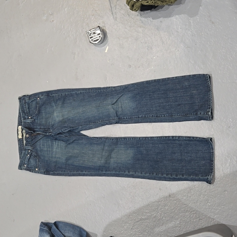 ❤️3 For 20.Bundle&save❤️Old navy classic rise size 8 jeans